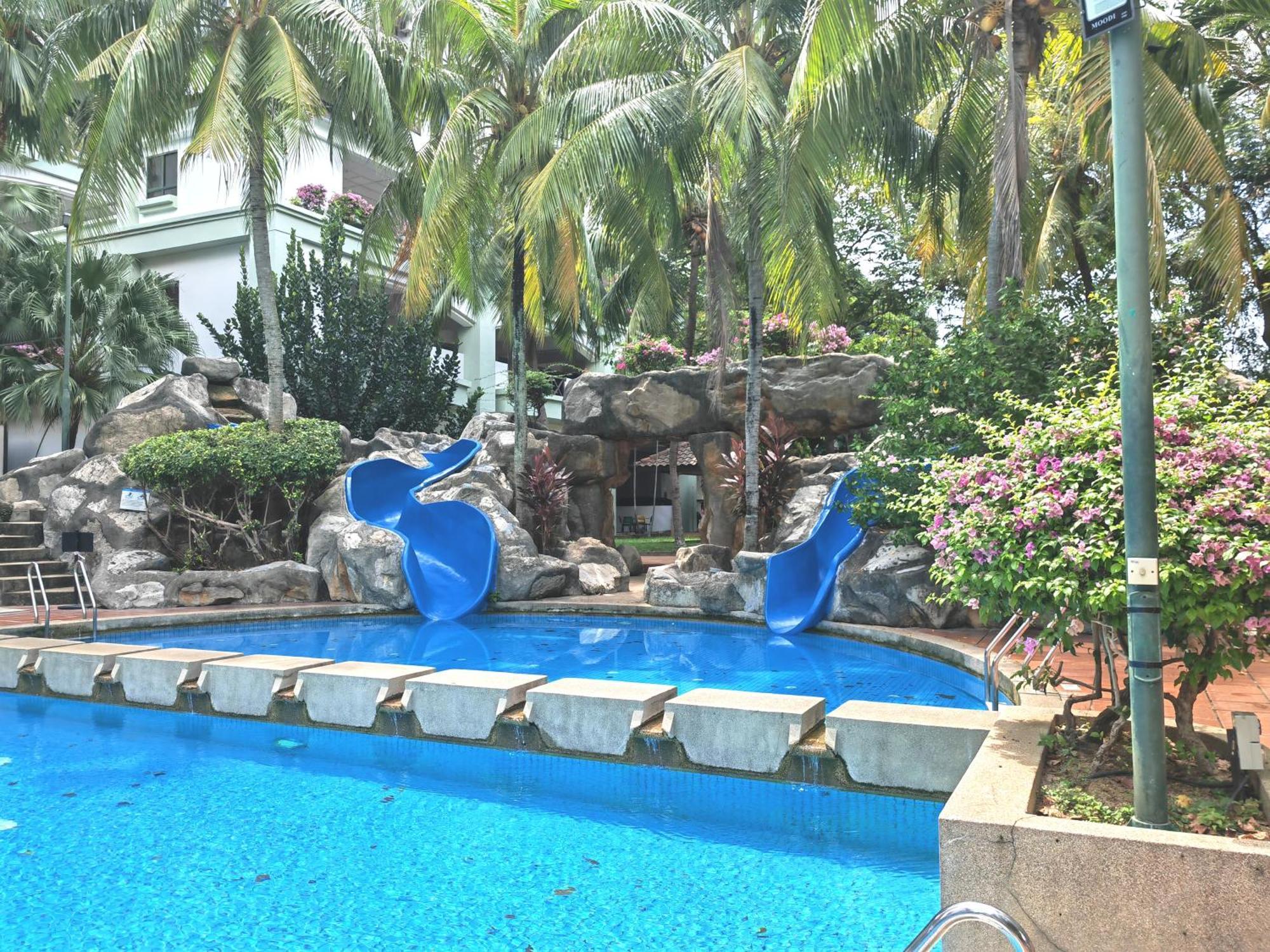 شقة Costa Mahkota Relaxing View 2Br 5Pax Town Area ملقا المظهر الخارجي الصورة